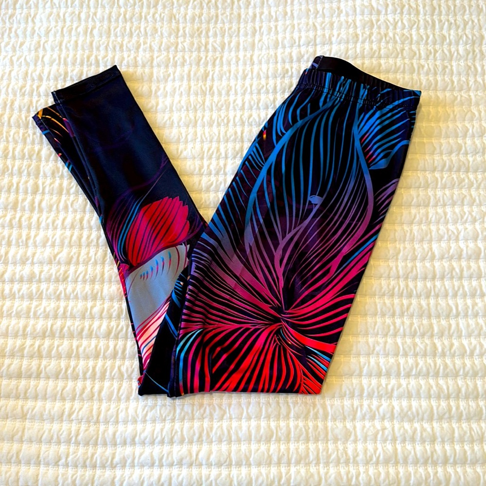 Size small nwot leggings